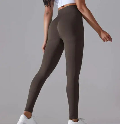 Knighted High-Waist Yoga Leggings